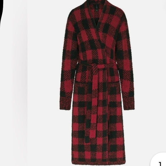 SKIMS Red and Black Plaid Women's Robe - Picture 3 of 9